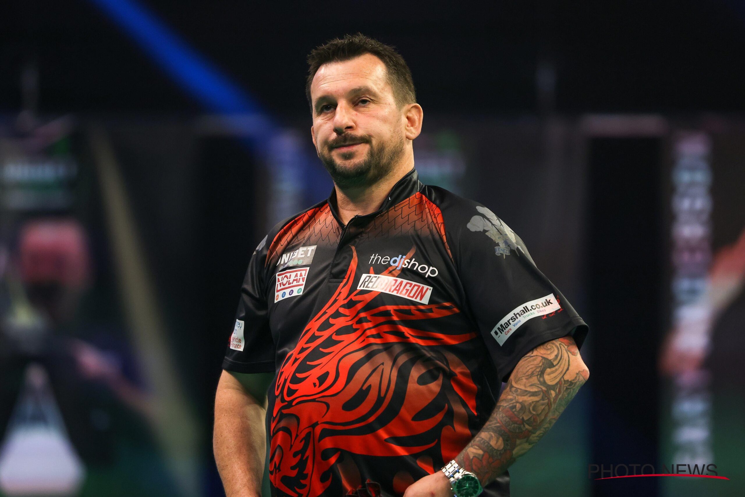 Stukadoor Jonny Clayton wint Premier League of Darts Sport 24/7